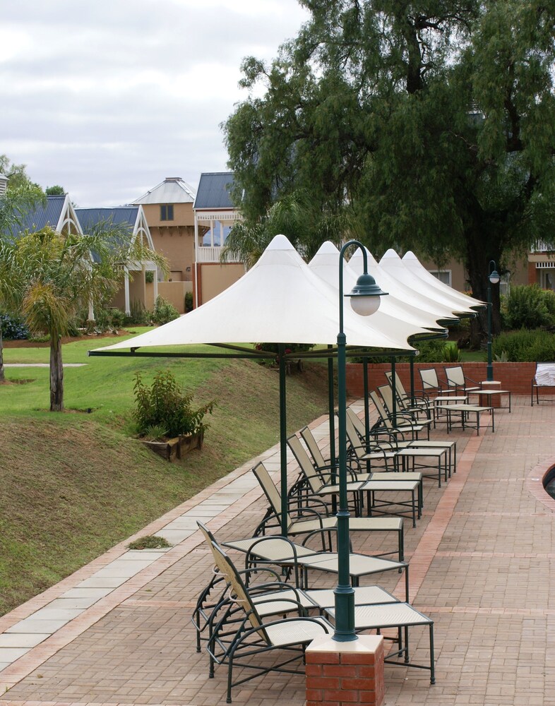 Bushman Sands Golf Lodge & Estate