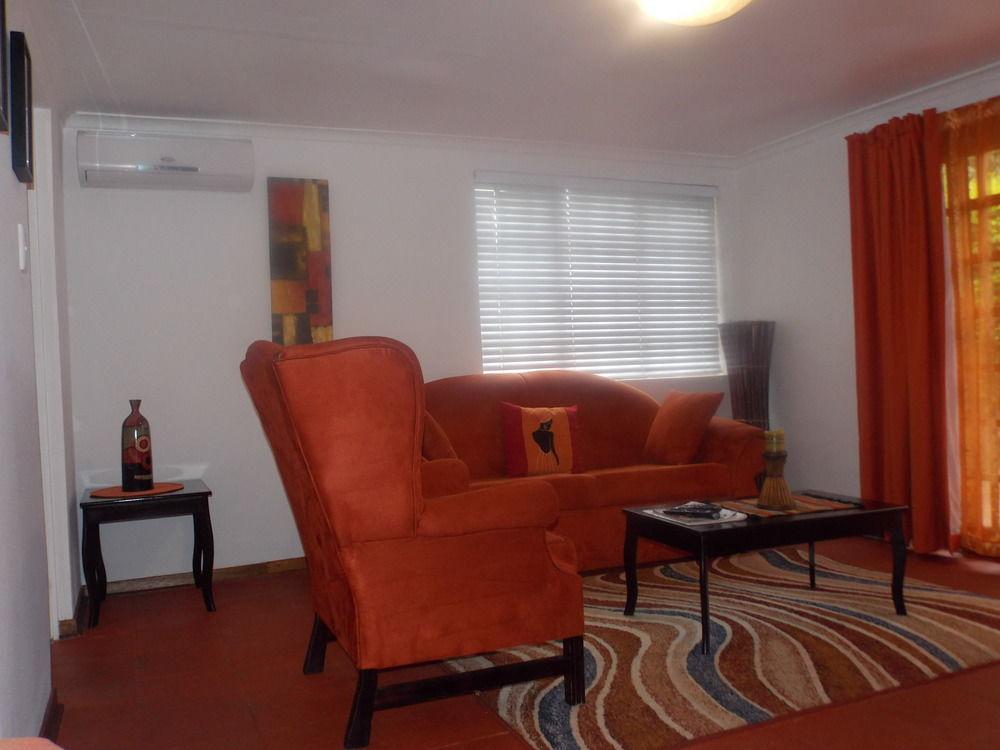Bizafrika Guest Lodge & Conference Center