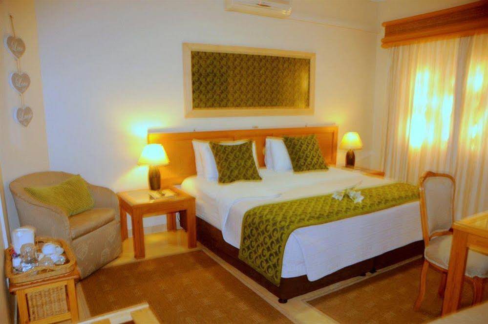 Centre Court B&B