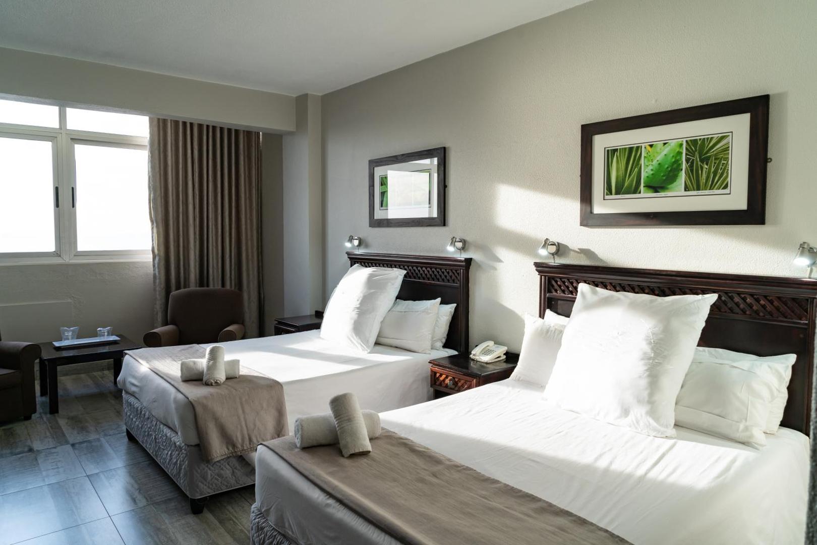 Gooderson Tropicana Hotel