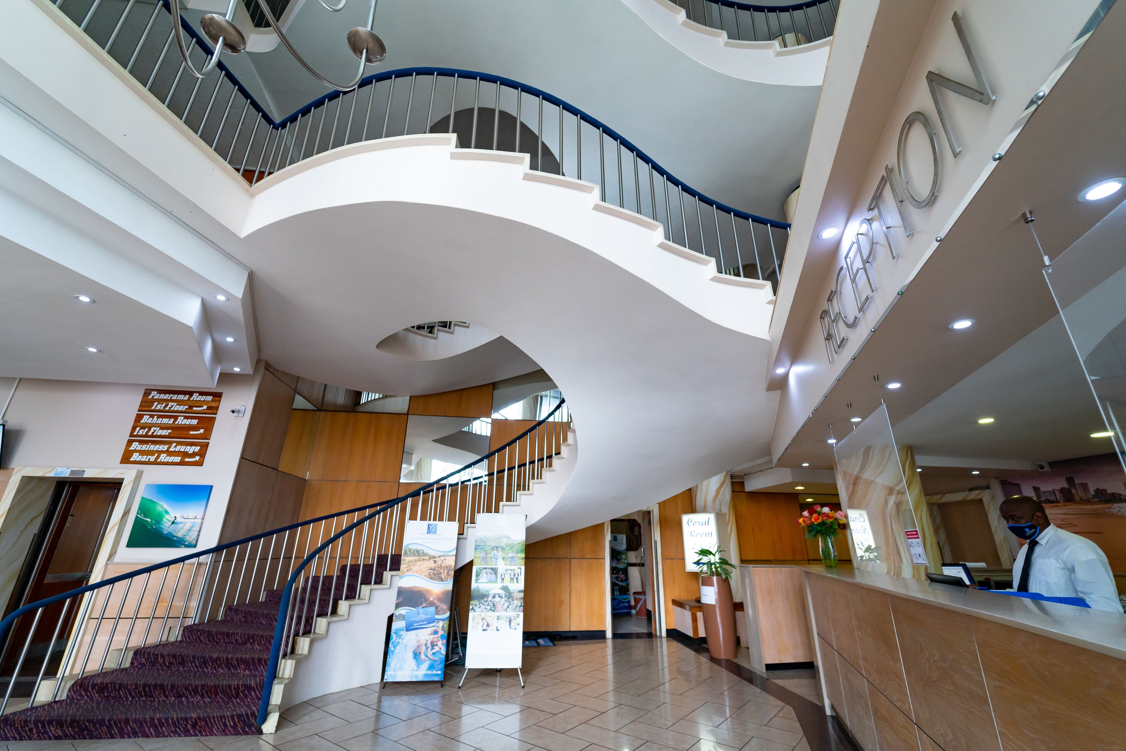 Gooderson Tropicana Hotel