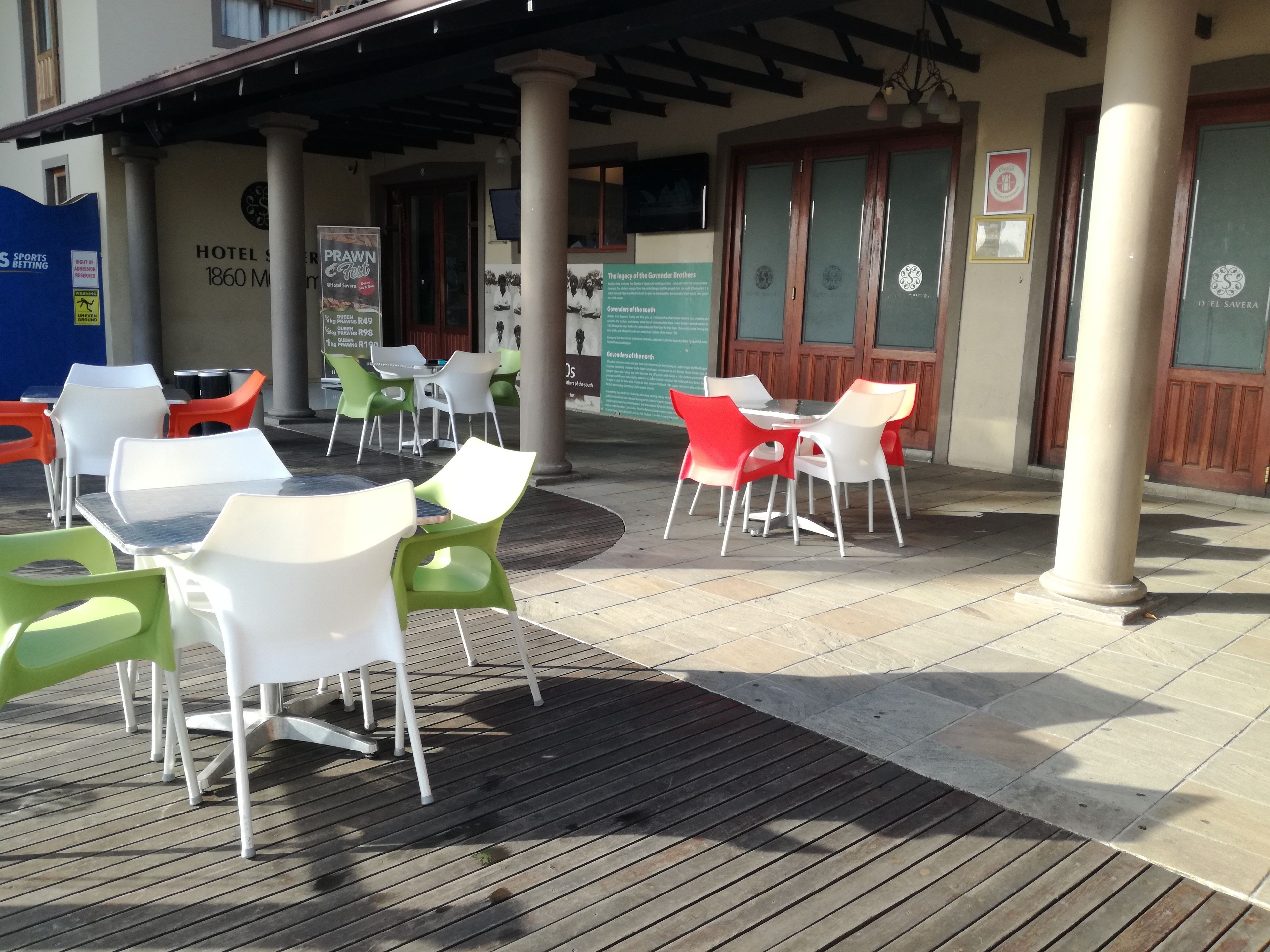 Hotel Savera