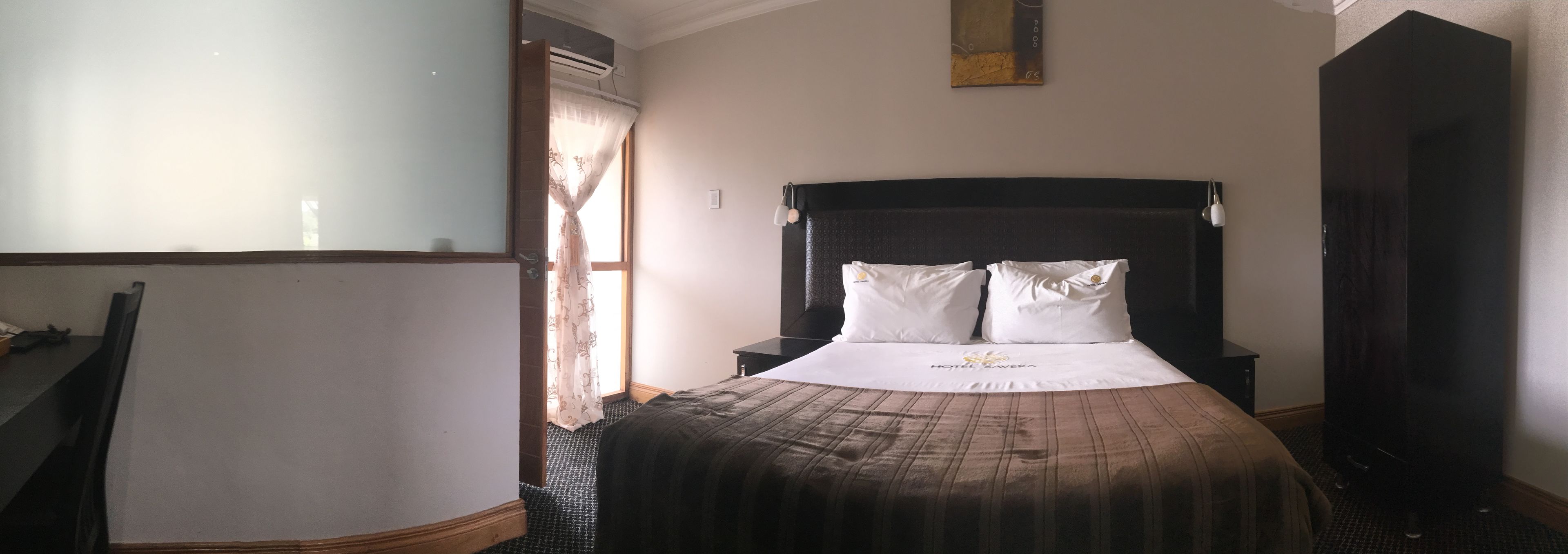 Hotel Savera