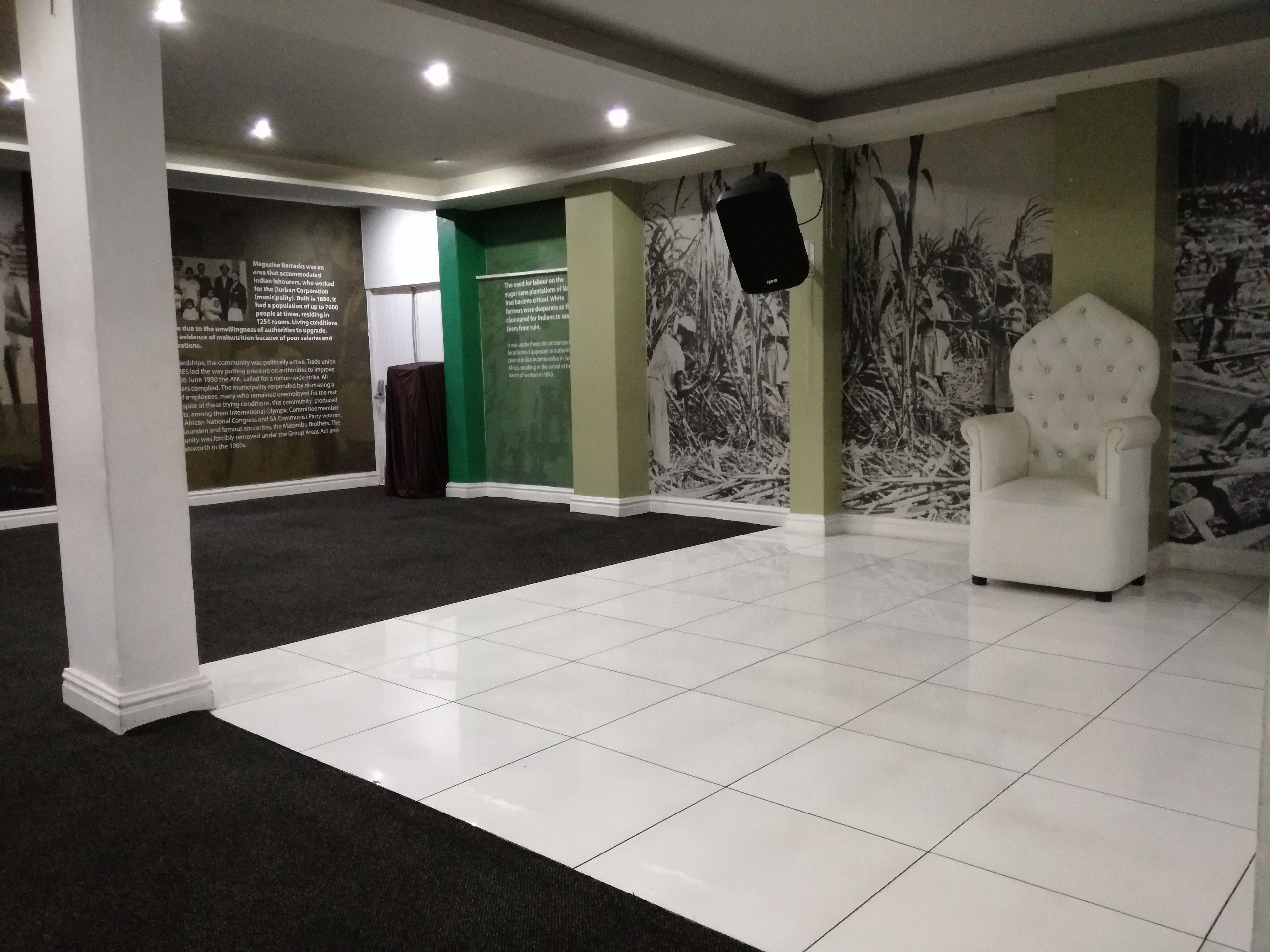 Hotel Savera