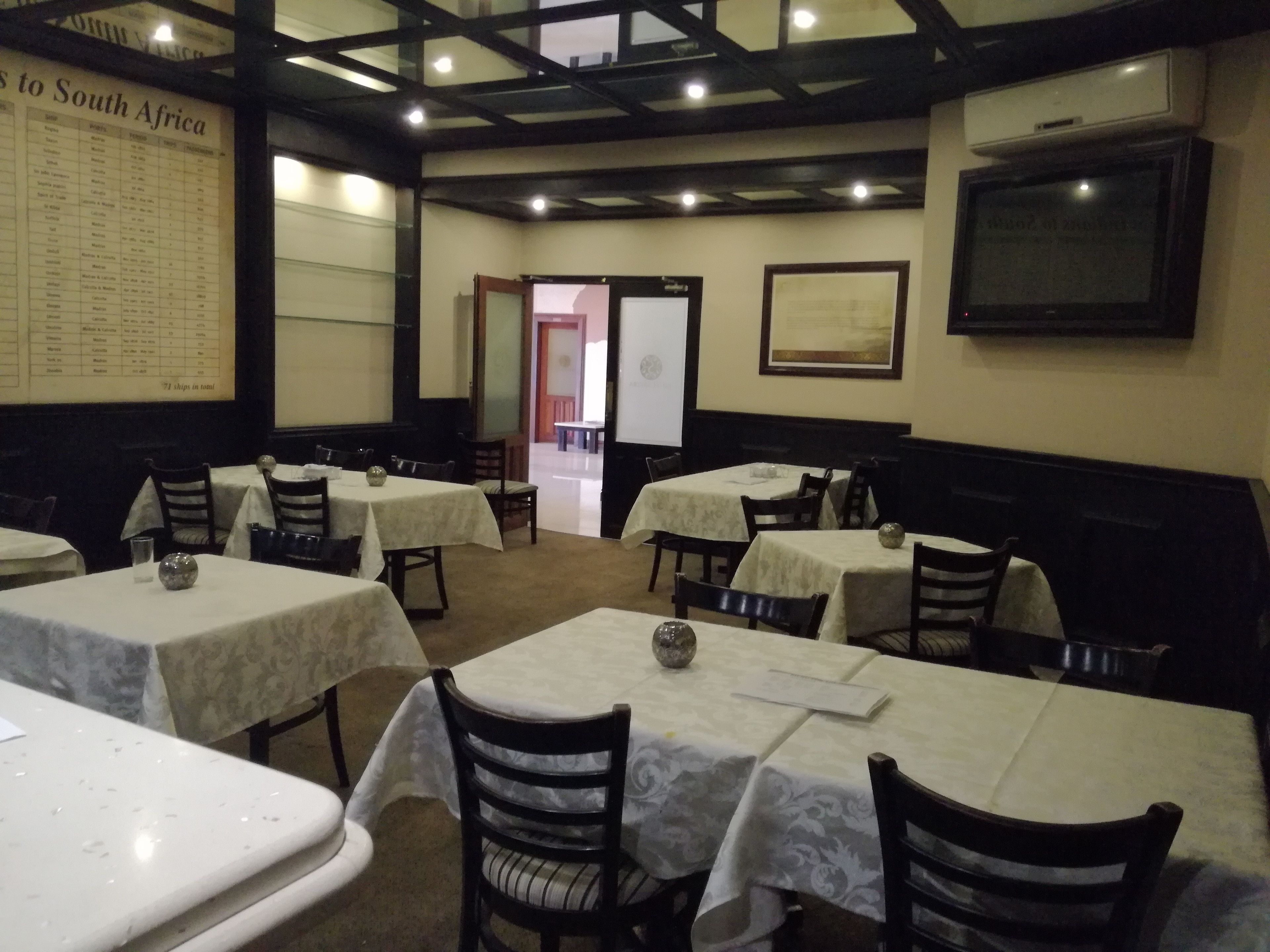 Hotel Savera