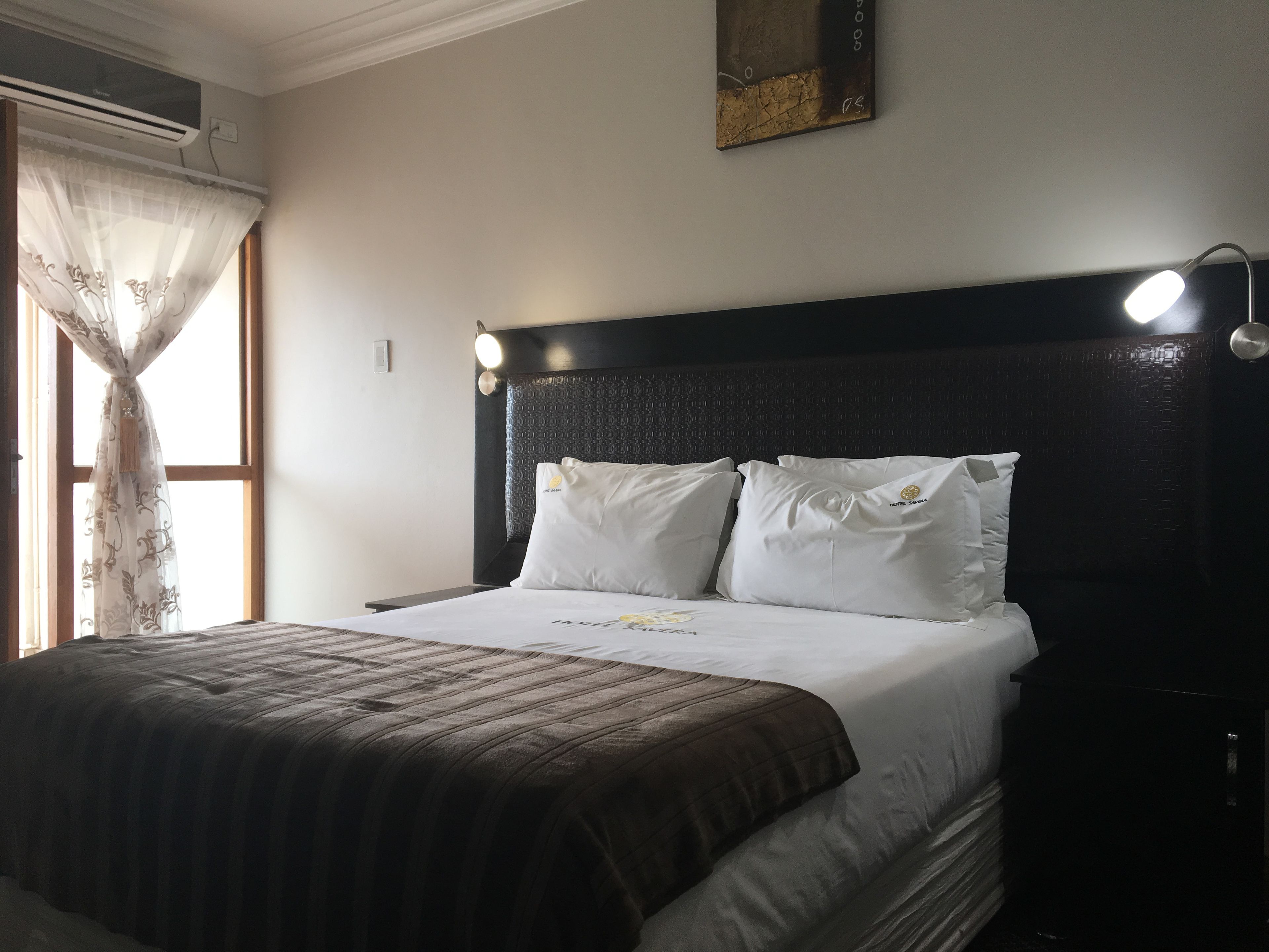 Hotel Savera