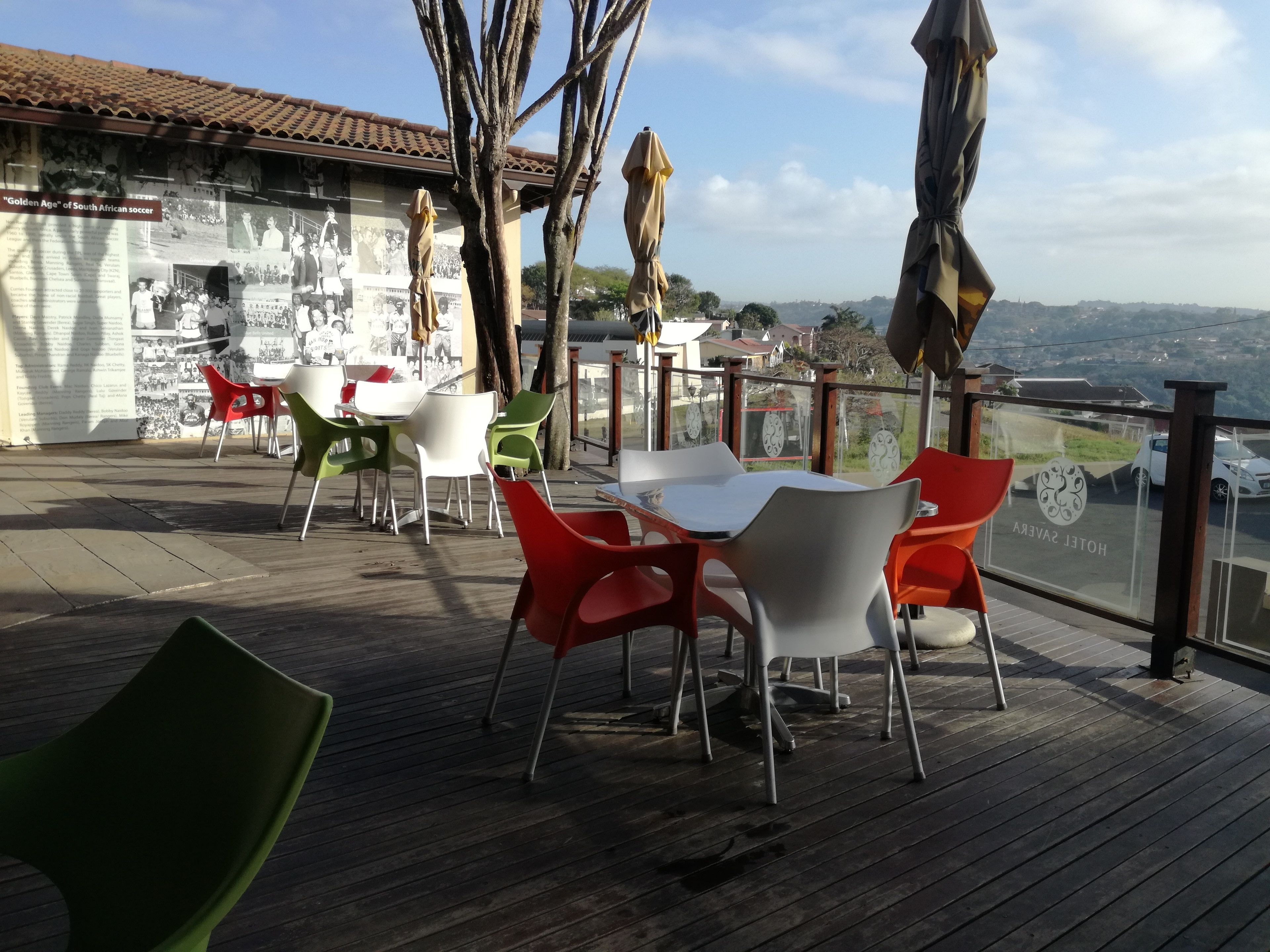 Hotel Savera