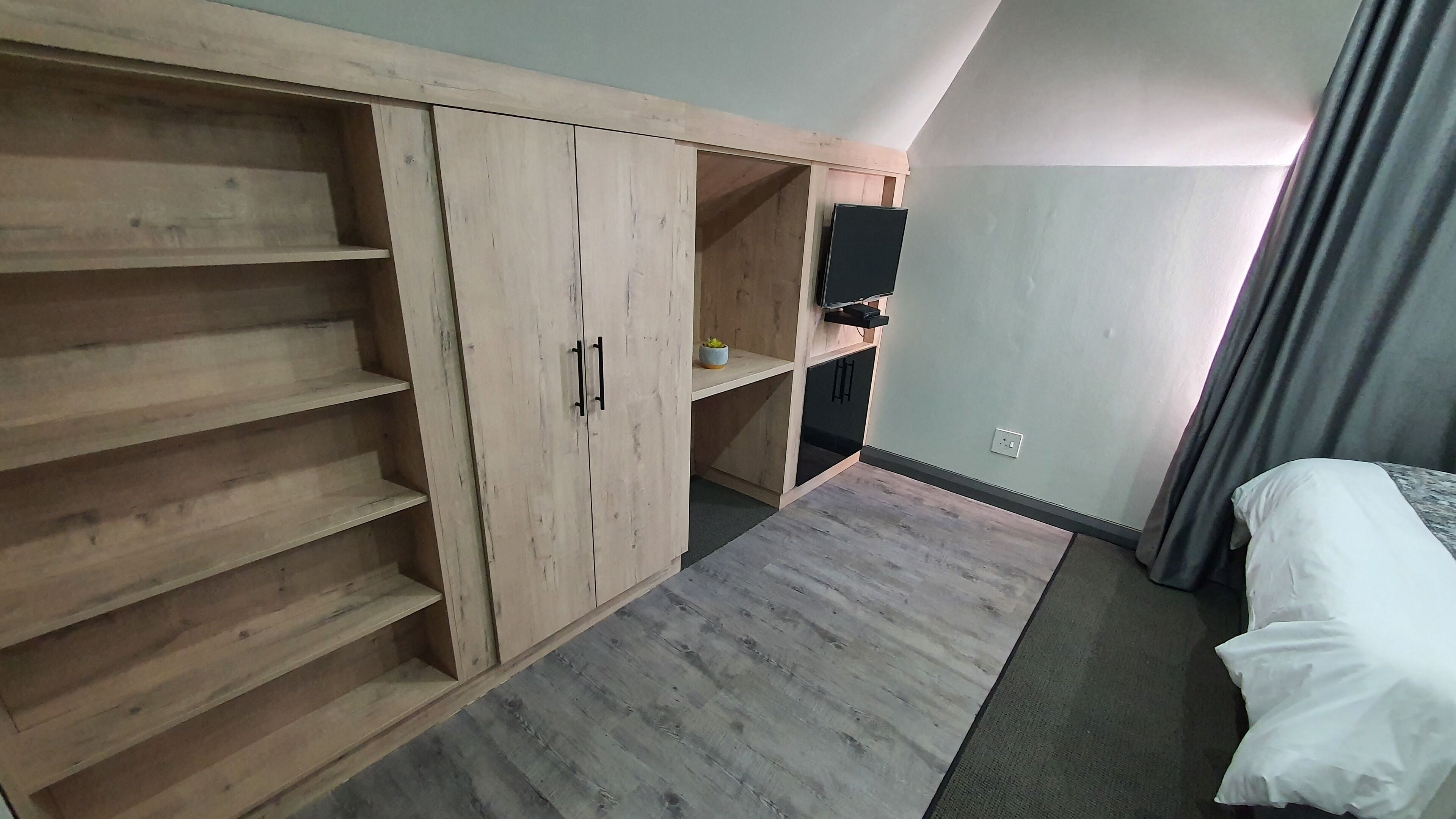 Luxe On Ridge Boutique Hotel