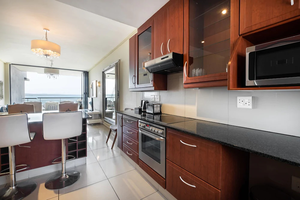 Point Waterfront Apartments