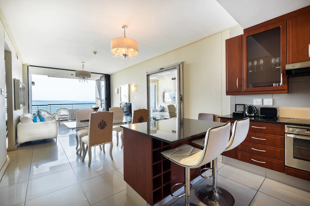 Point Waterfront Apartments
