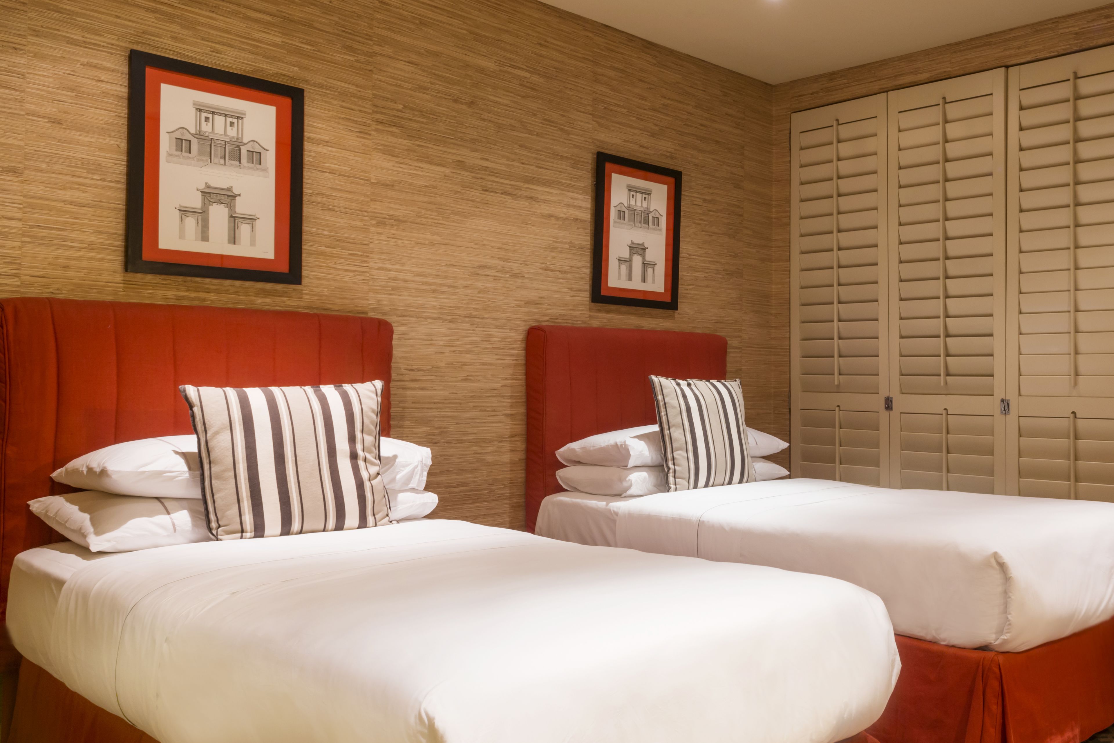 Royal Palm Hotel & Apartments