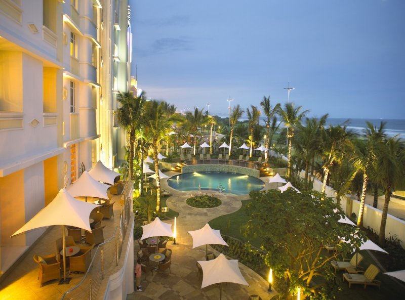 Suncoast Towers