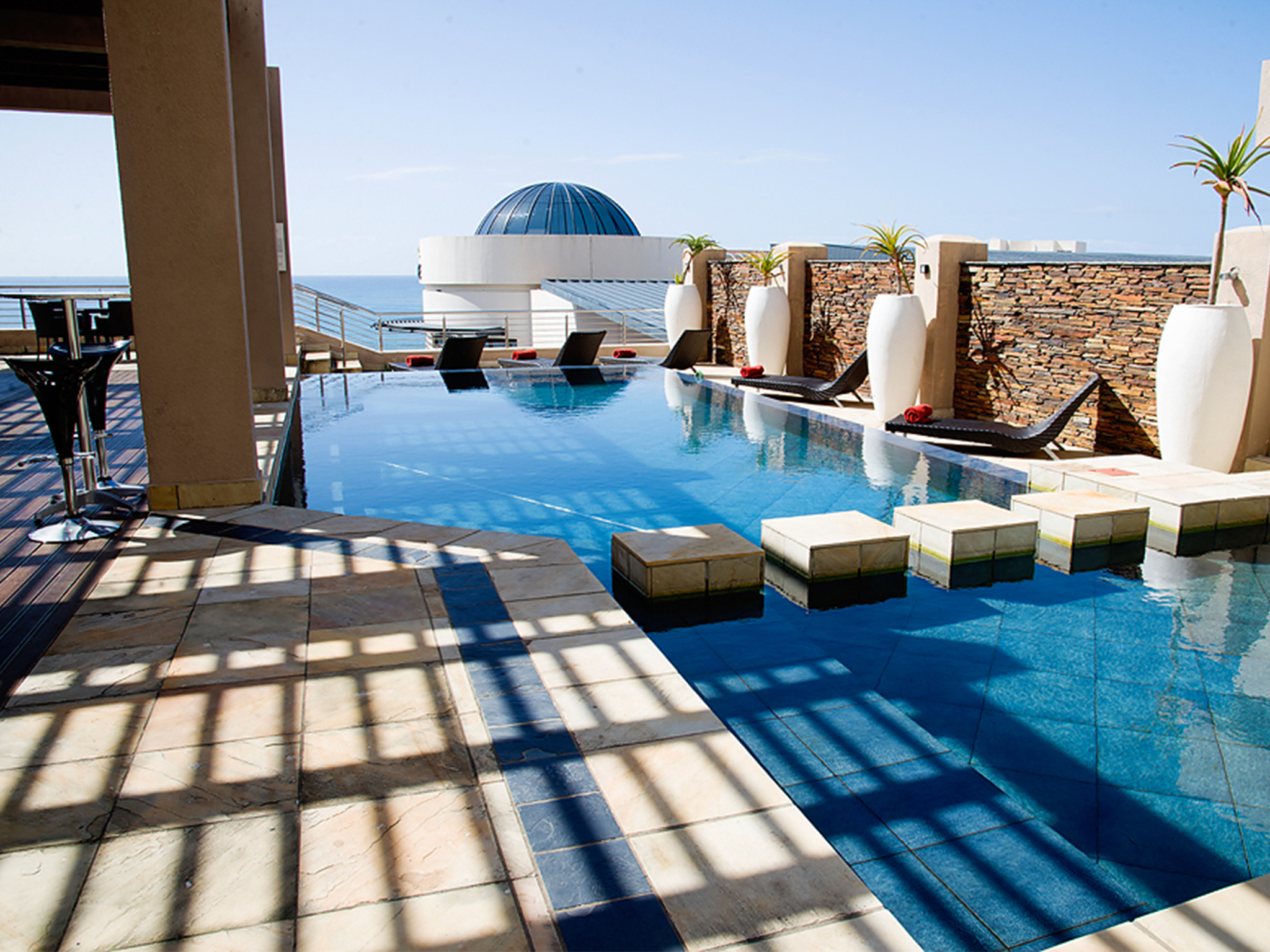 Premier Hotel EL ICC