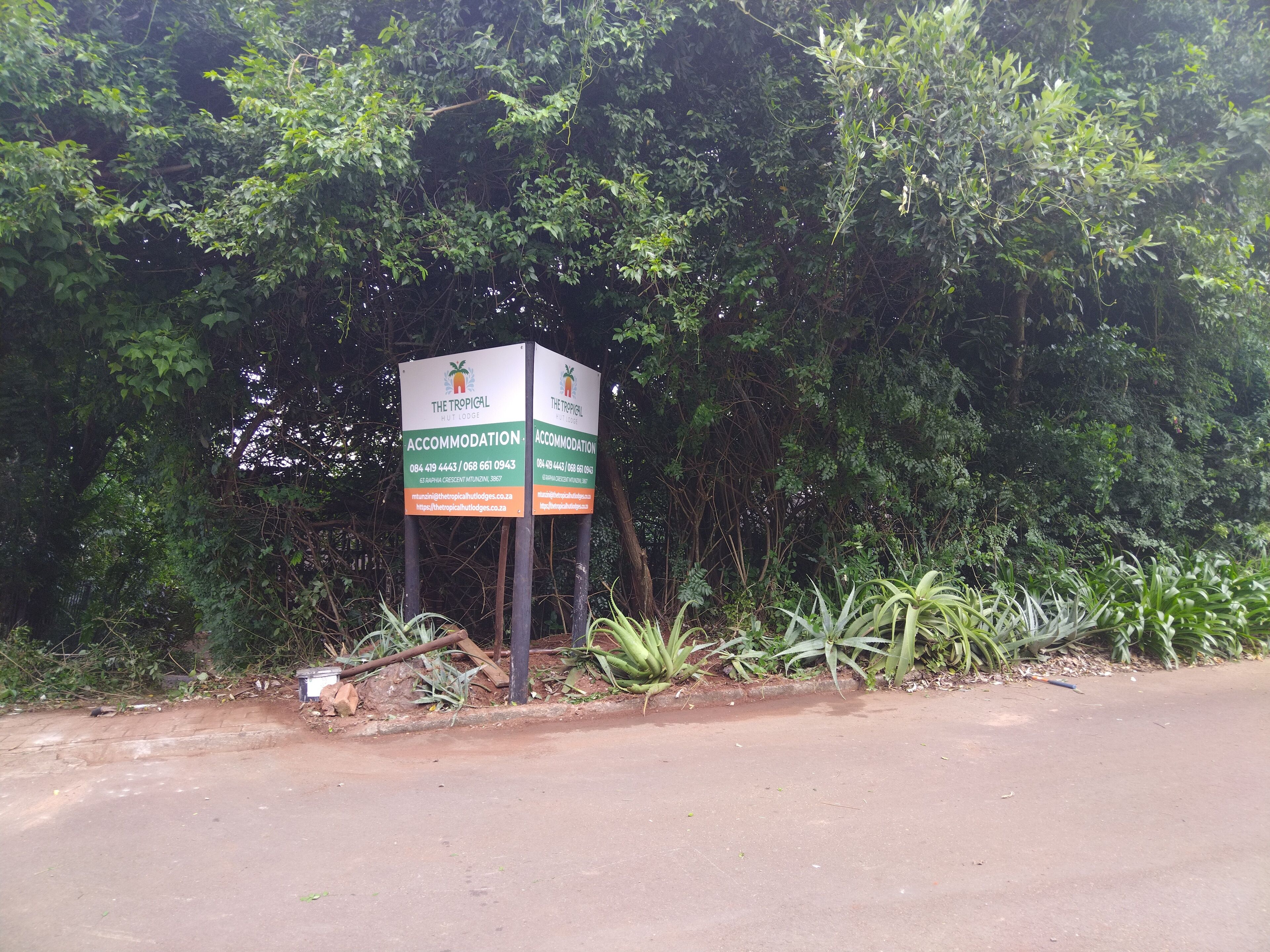 The Tropical Hut Lodges