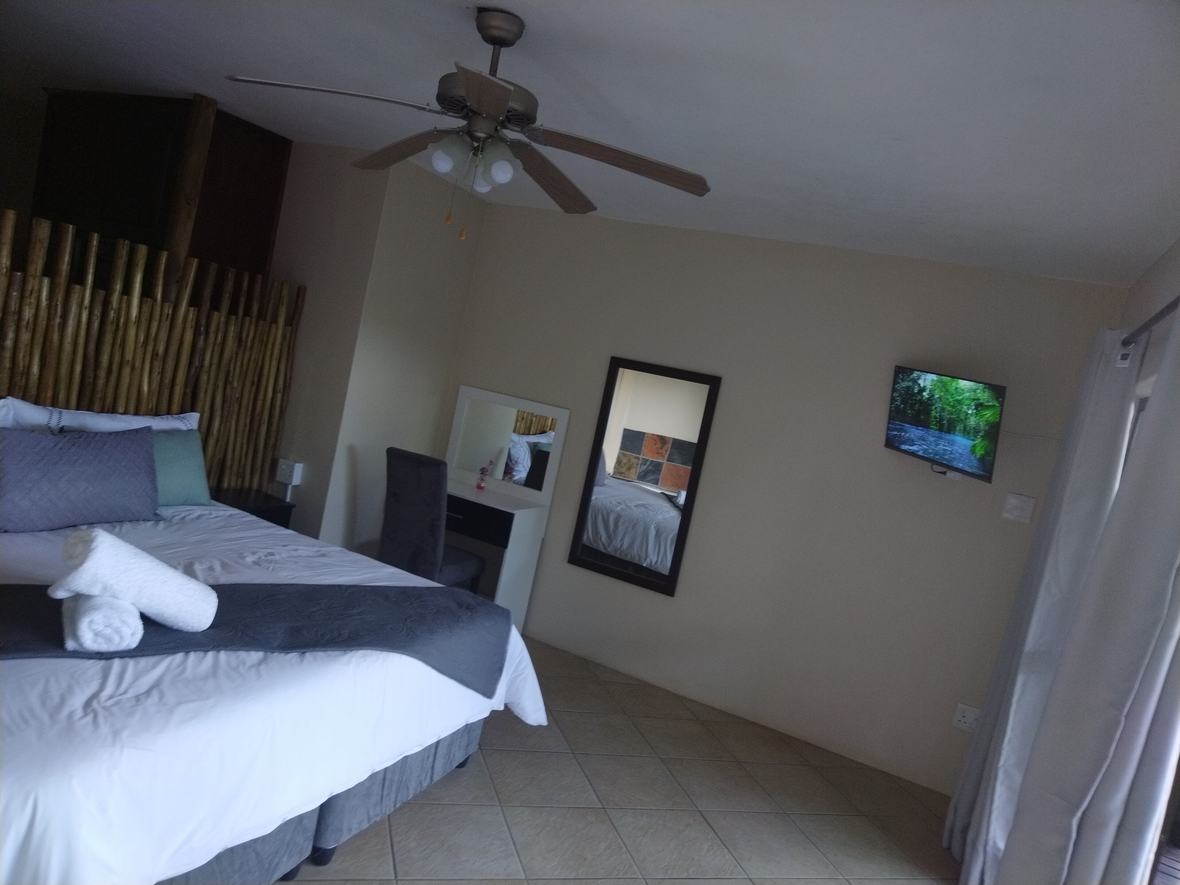 The Tropical Hut Lodges