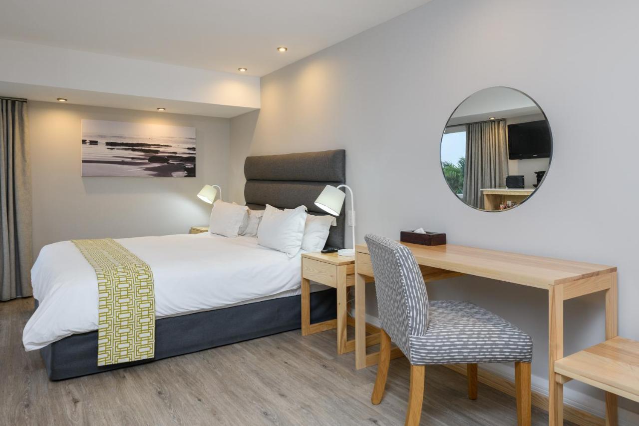 San Lameer Resort Hotel & Spa