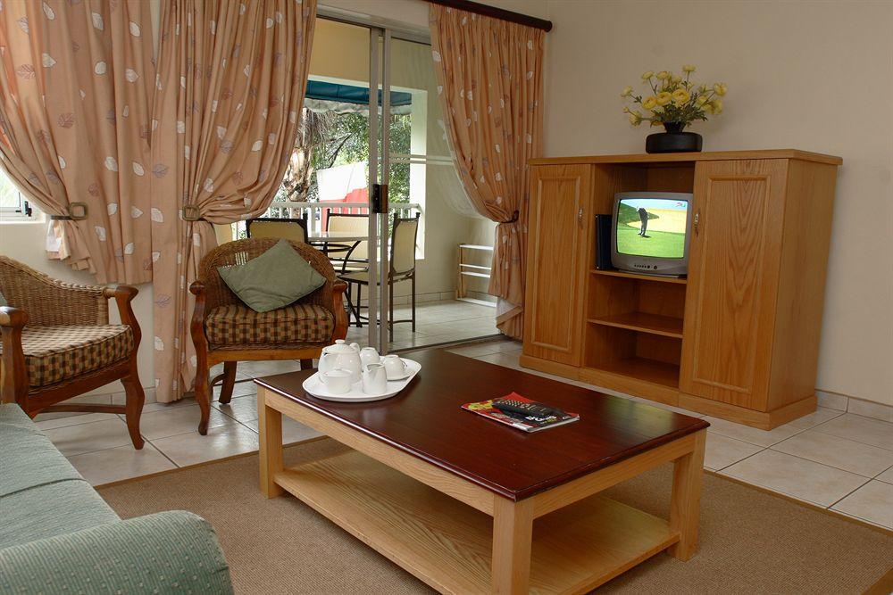 Lake View Cabanas