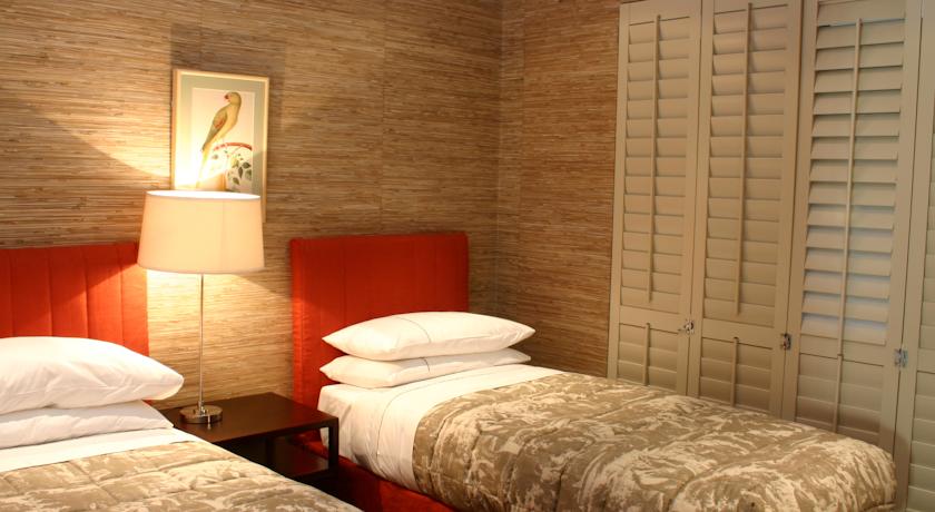 Aha Royal Palm Penthouse Suites