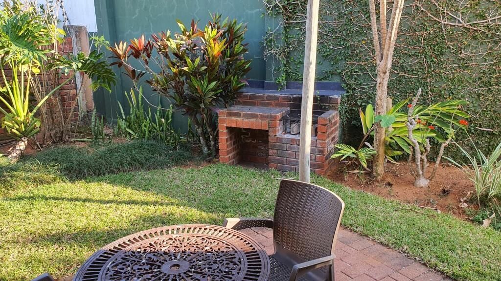 The Lazy Lizard Guesthouse