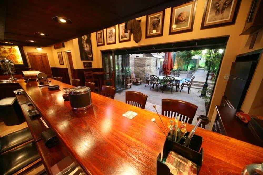Le Cozmo Guest House