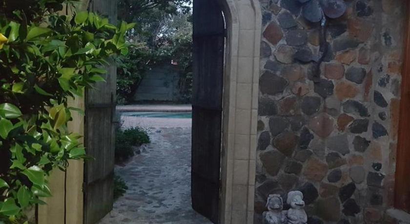 Gemsbok Cottage