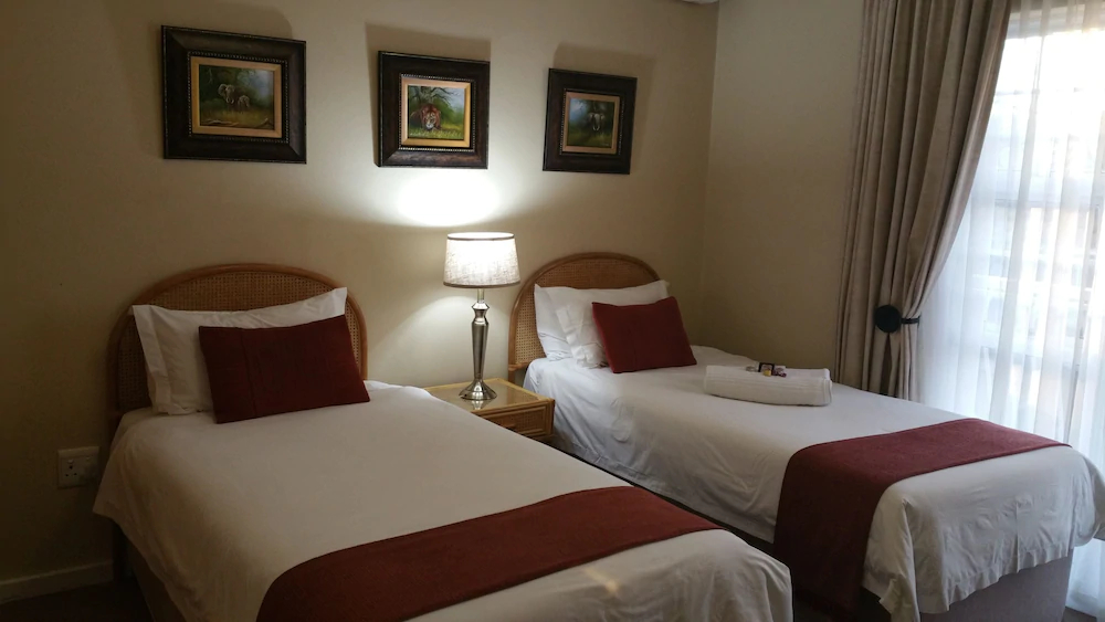 Bayswater Lodge