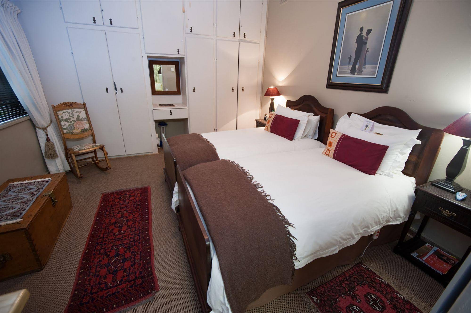Flo-Ben Guest House