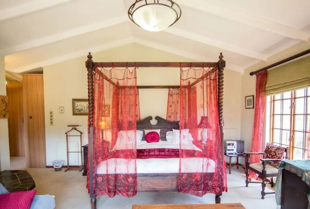 Ahh Chimneys And Roses