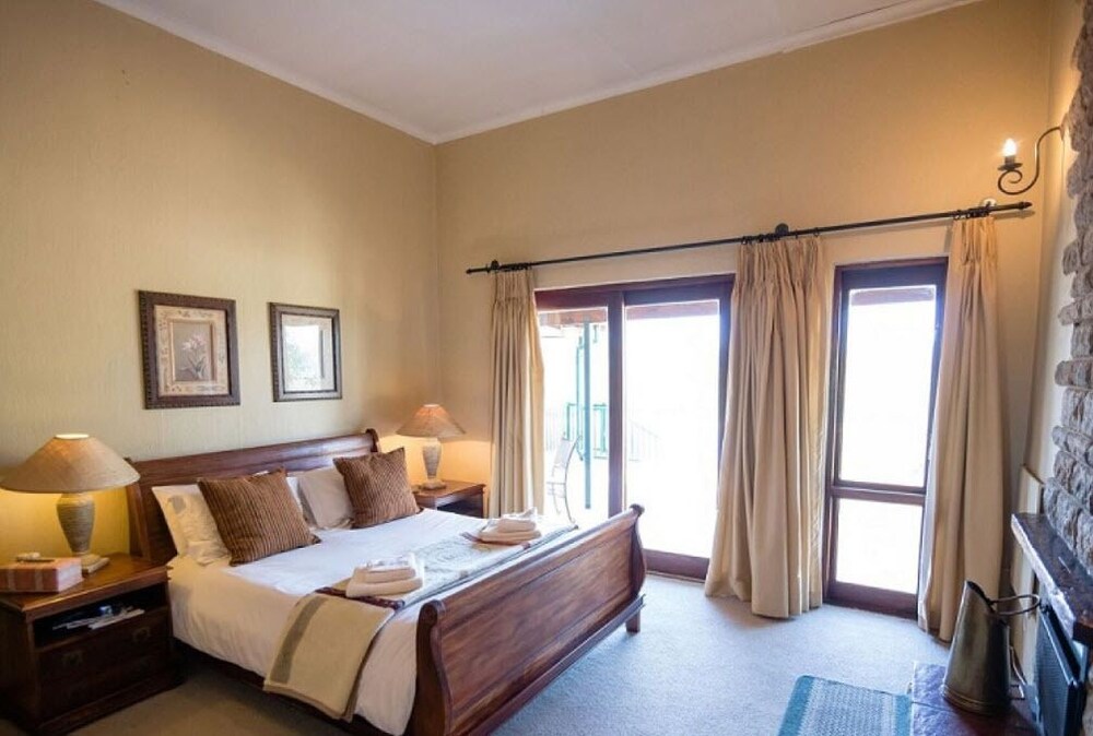 Connemara Close