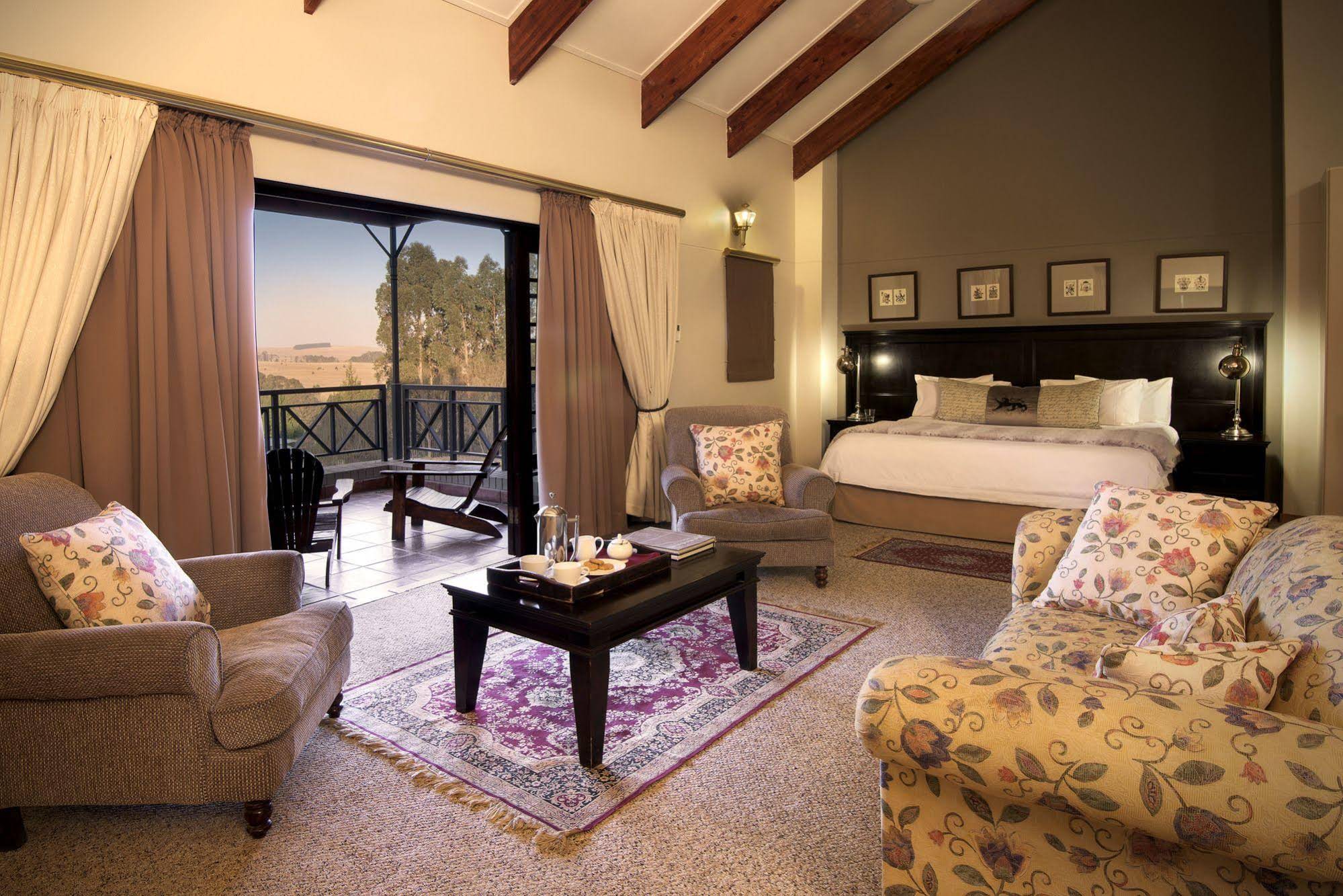 The Highlander Hotel
