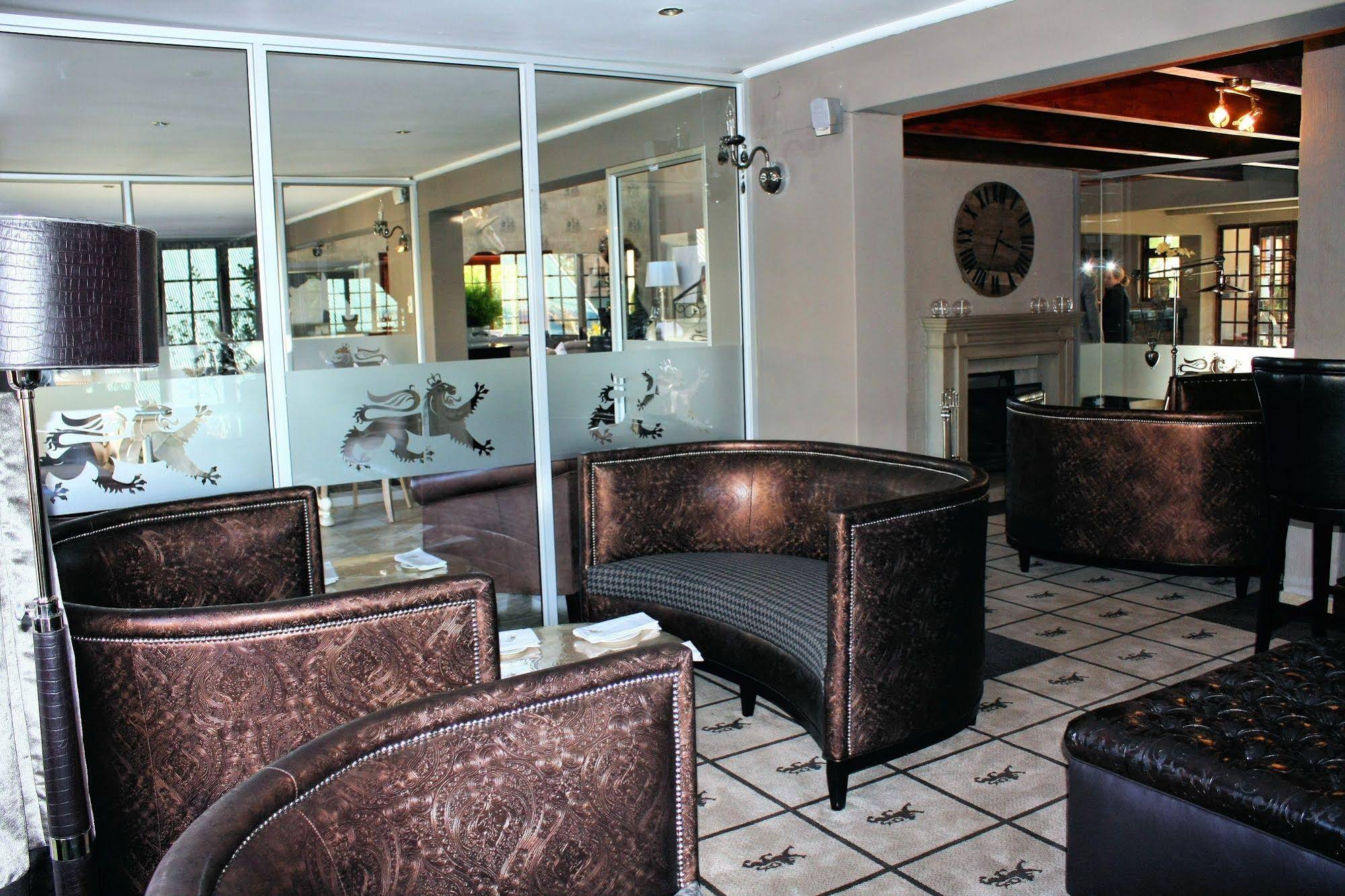The Highlander Hotel