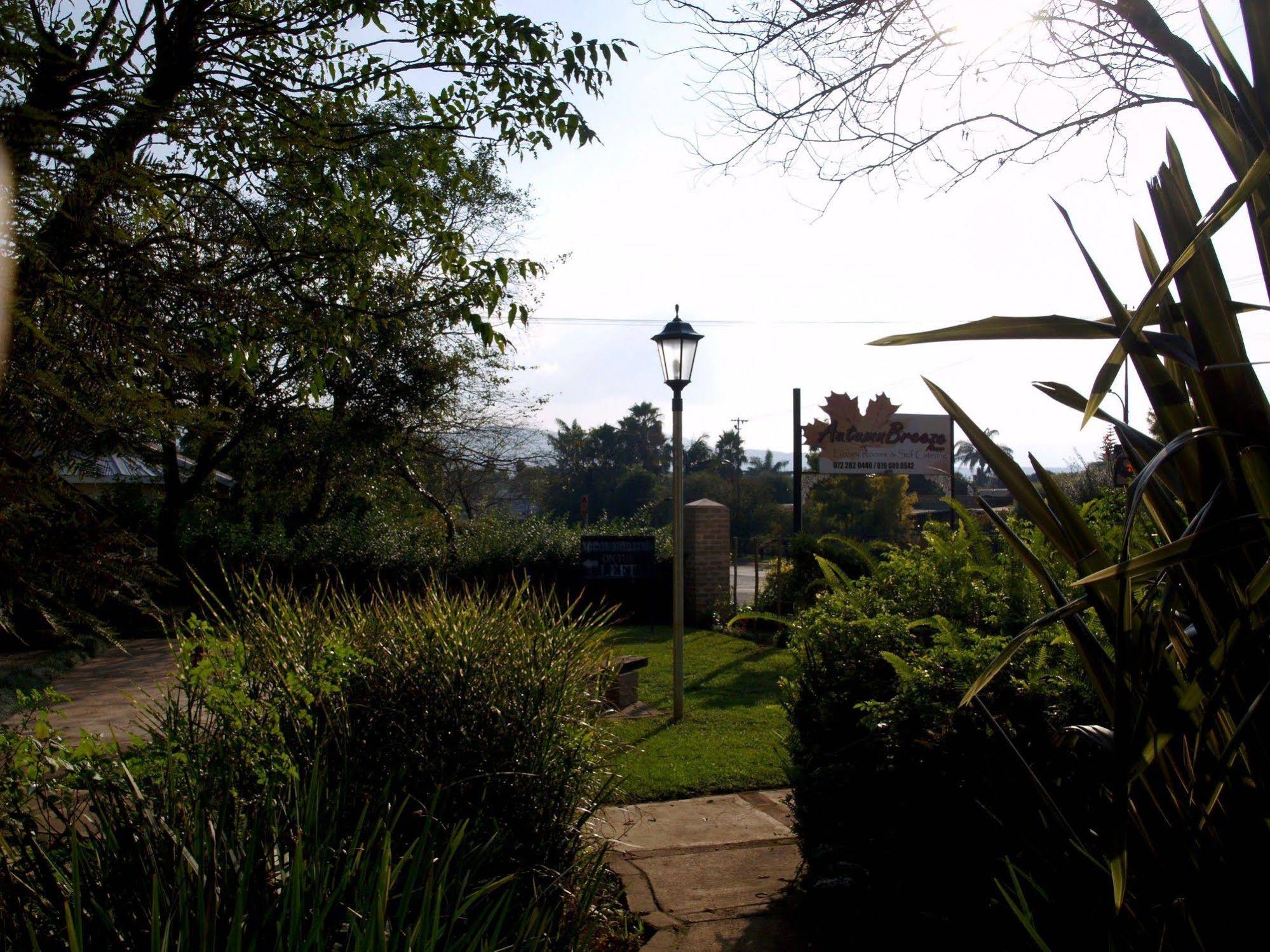 Autumn Breeze Manor & Lodge