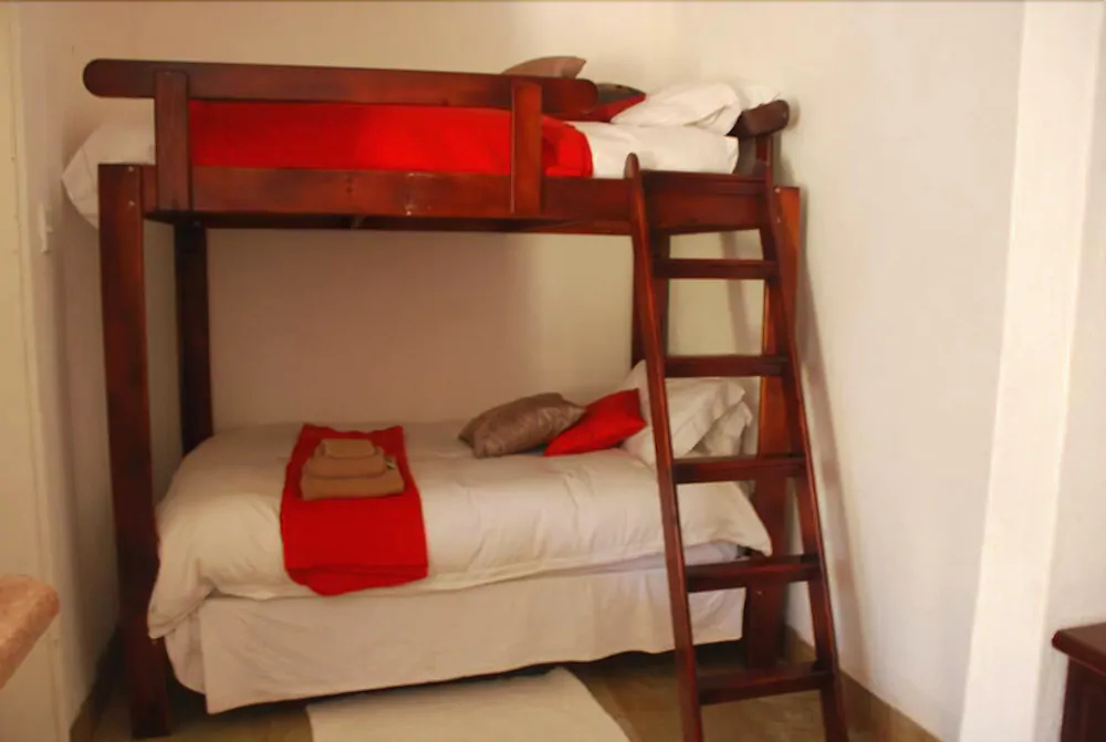 D&H Guesthouse