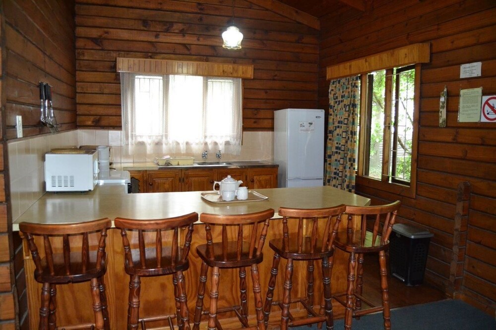 Log Cabin Village