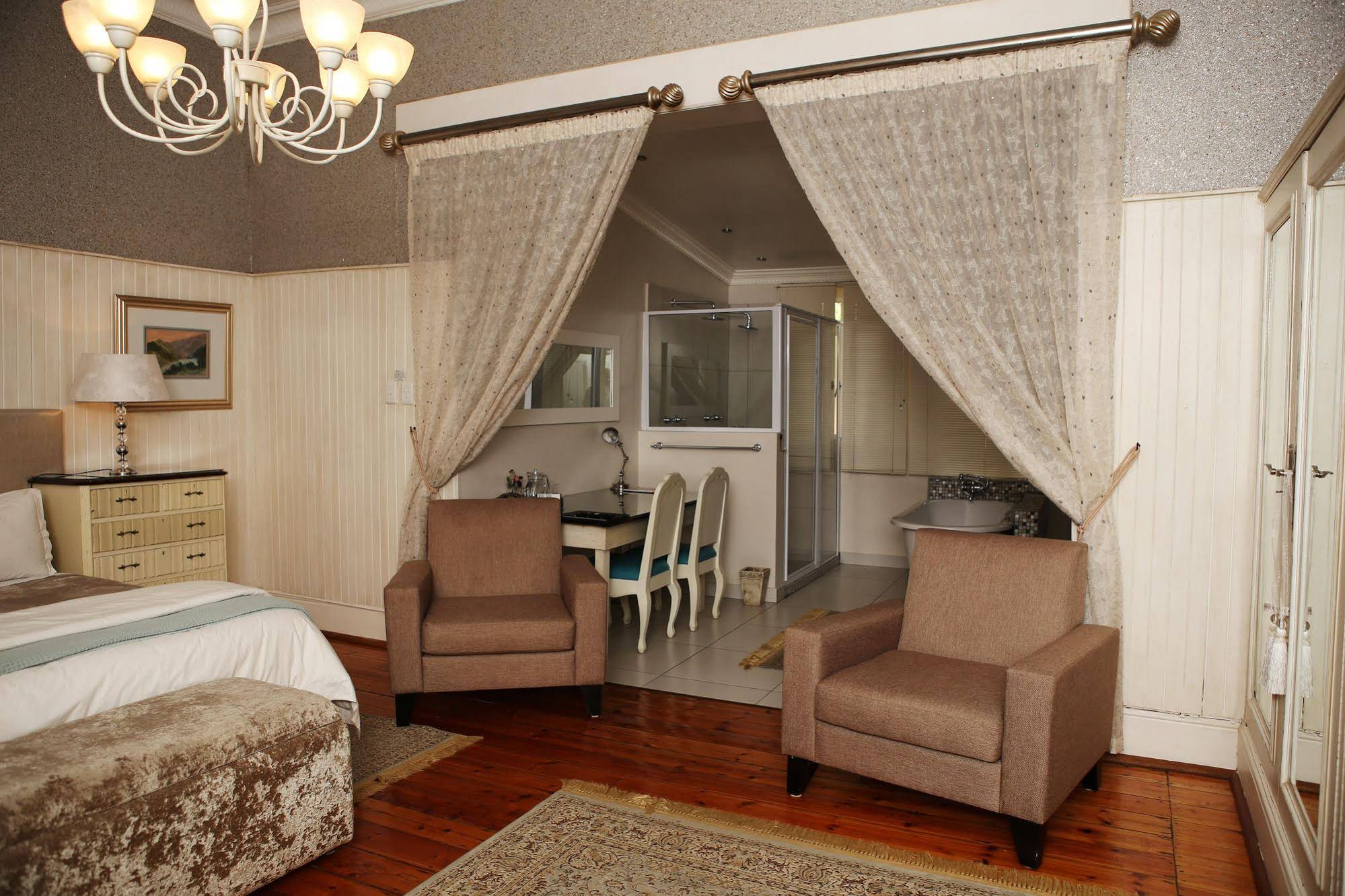 Oleander Guest House