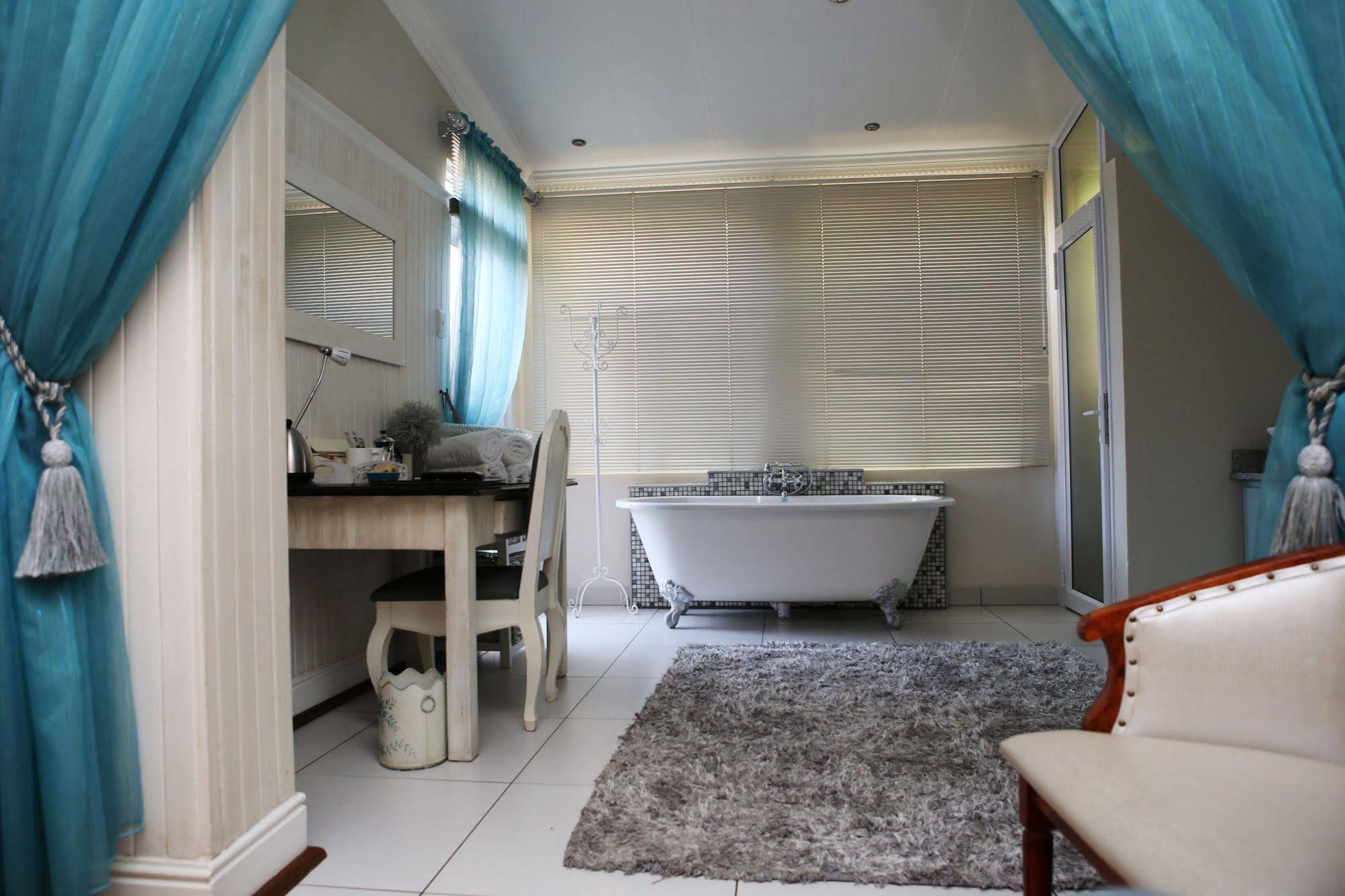 Oleander Guest House