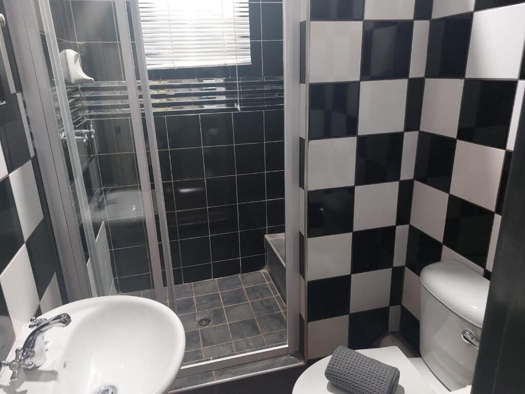 Wisteria Lane Guesthouse