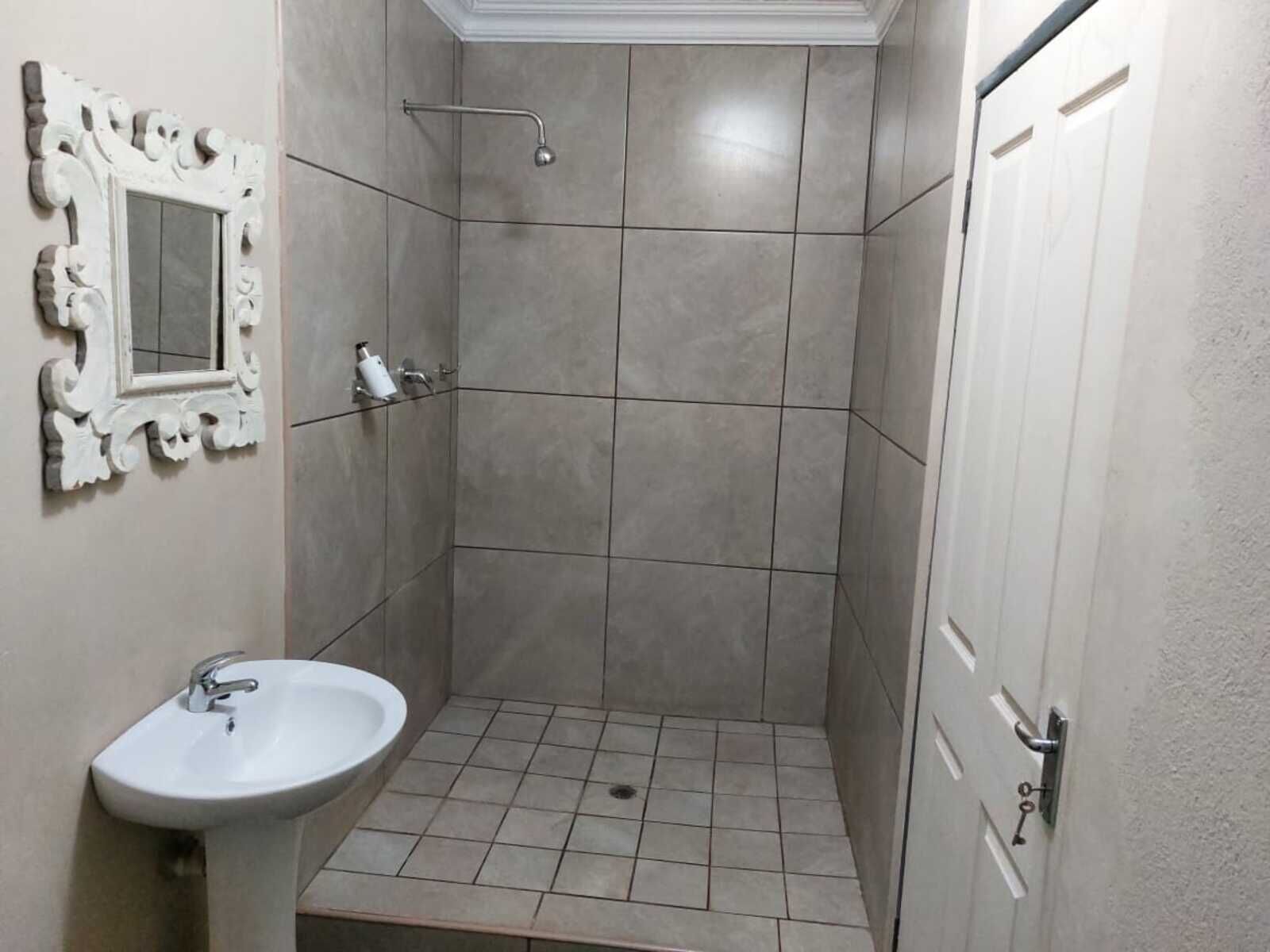 Wisteria Lane Guesthouse