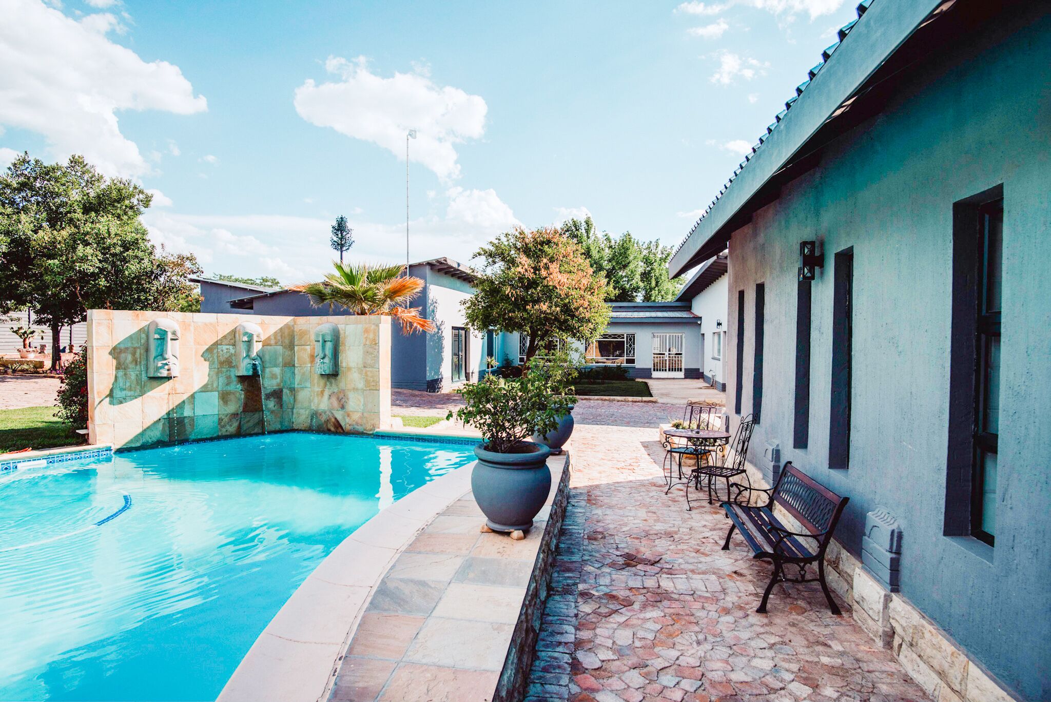 Le Grant Guesthouse And Conference Centre