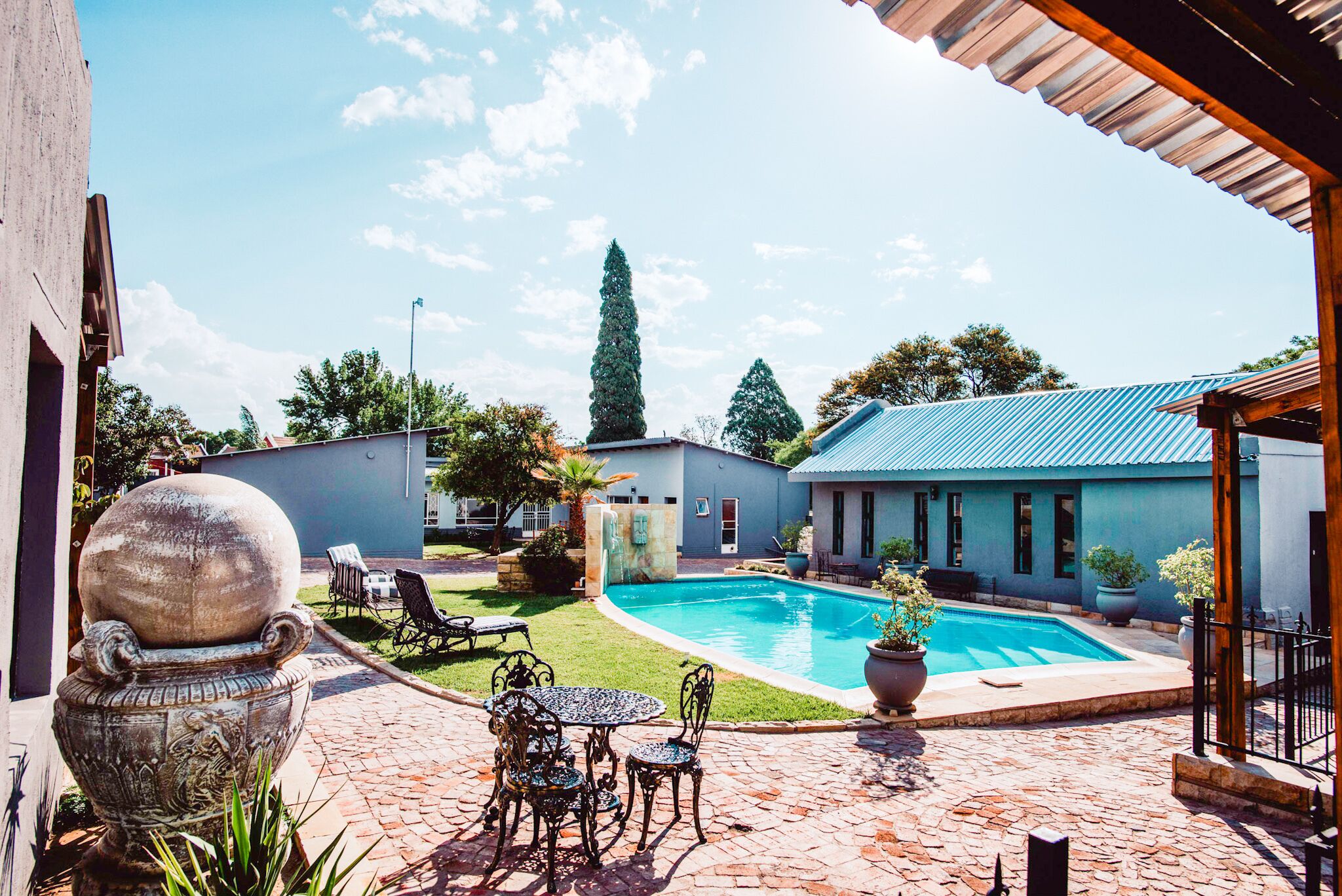 Le Grant Guesthouse And Conference Centre