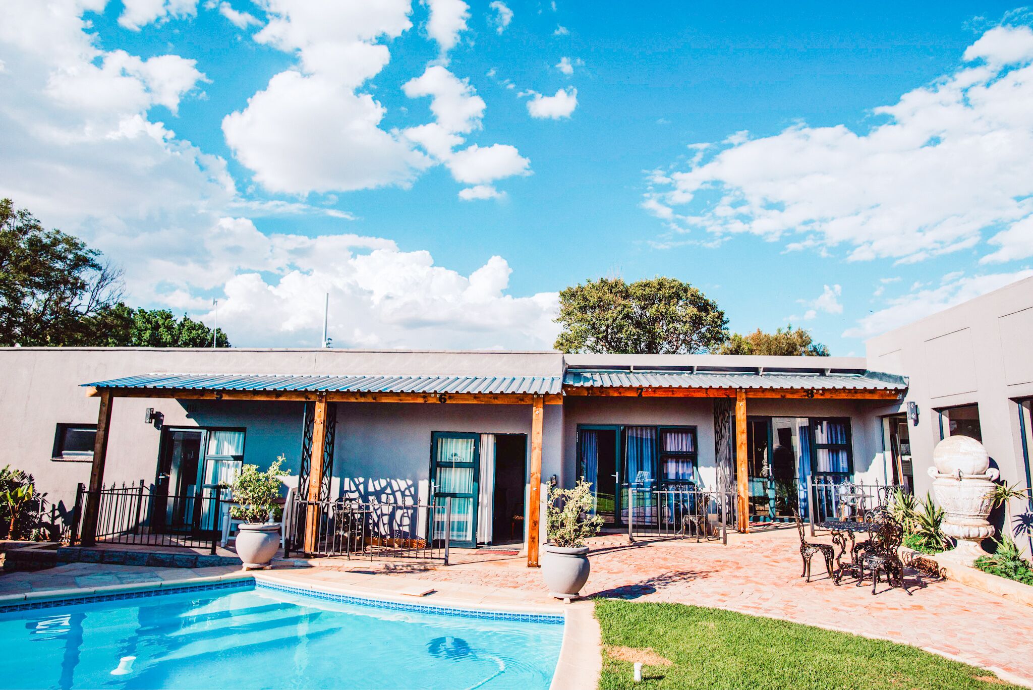 Le Grant Guesthouse And Conference Centre