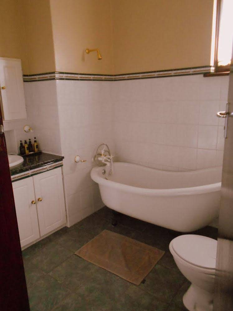 Fort Amity Bed and Breakfast