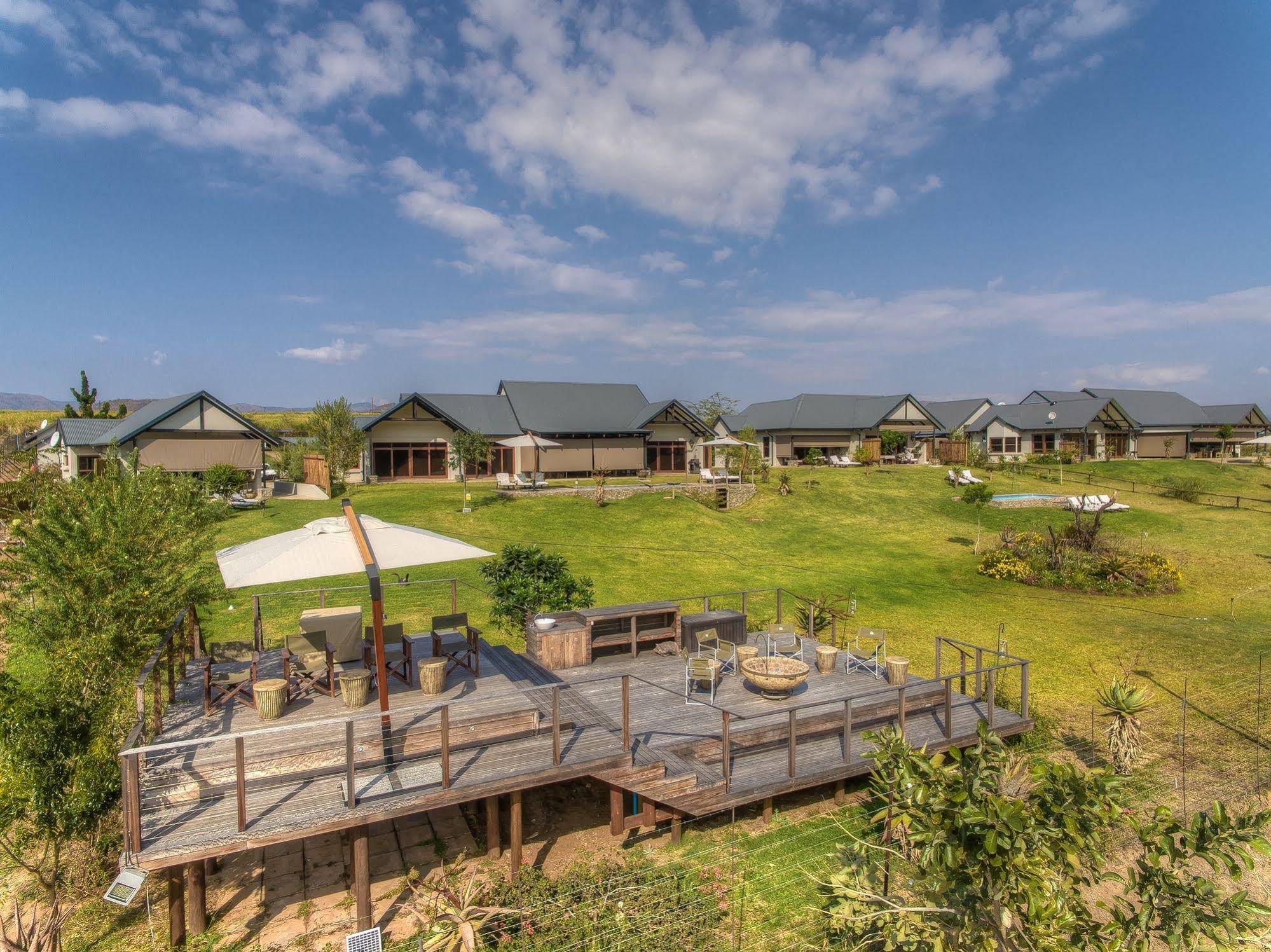 Kambaku River Lodge