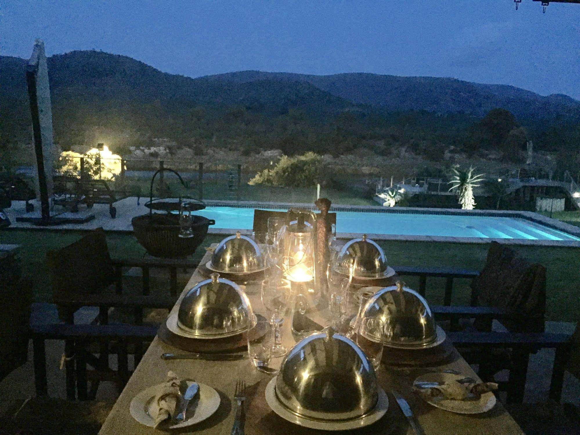 Kambaku River Lodge