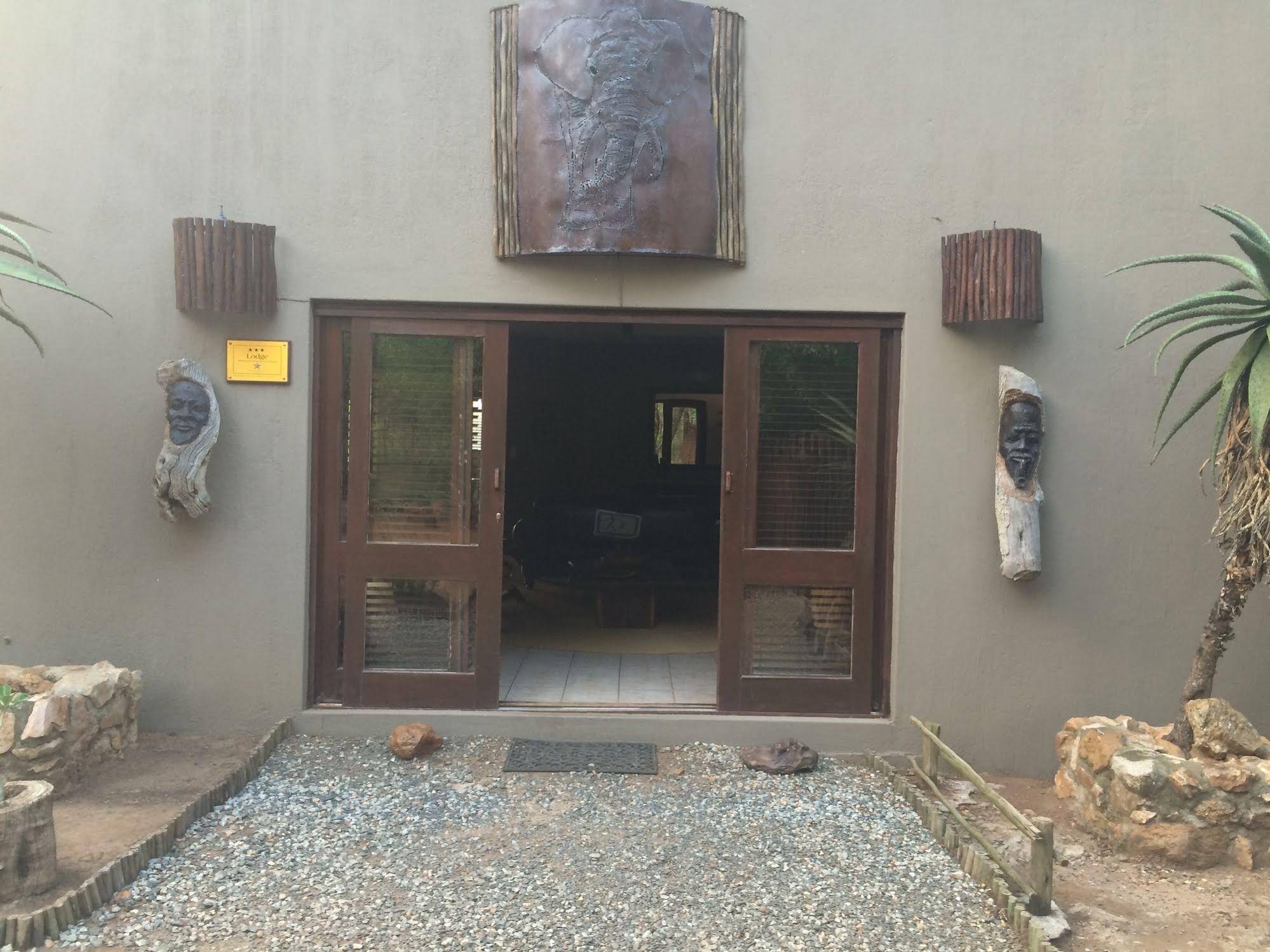 Bushwise Safari & Lodge