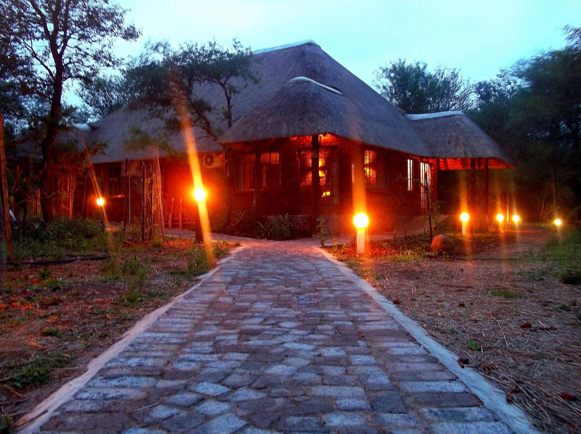 Phumula Kruger Lodge And Safaris