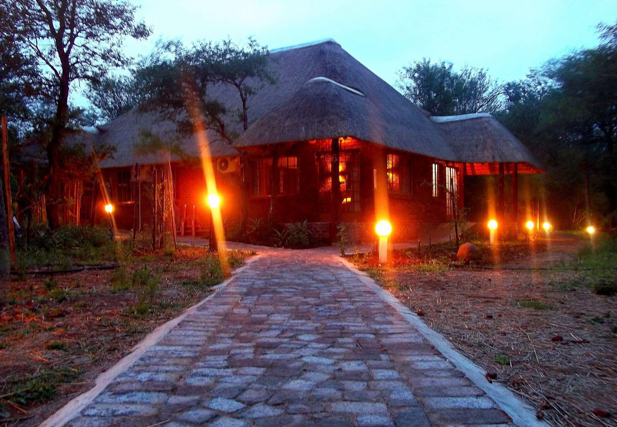Phumula Kruger Lodge And Safaris