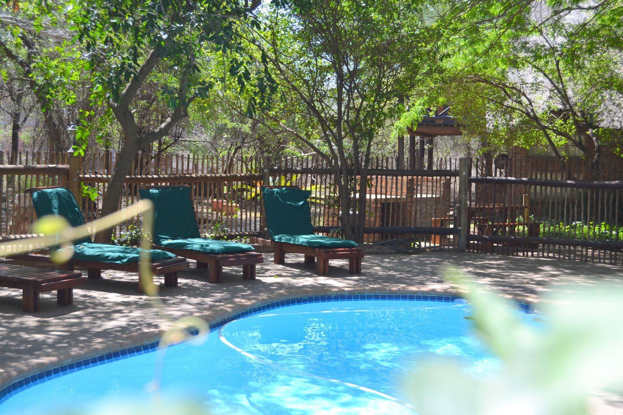 Phumula Kruger Lodge And Safaris