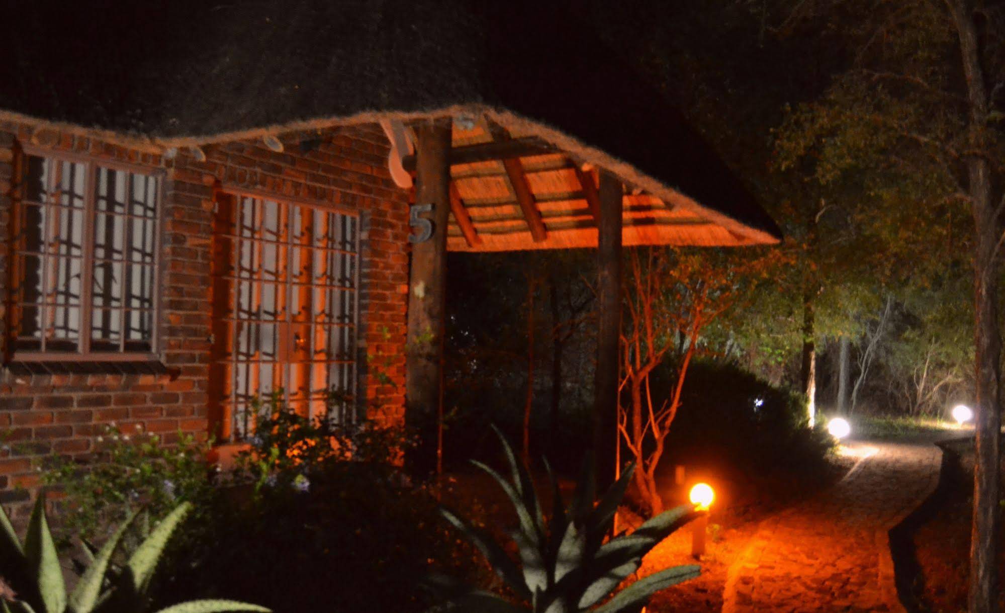 Phumula Kruger Lodge And Safaris