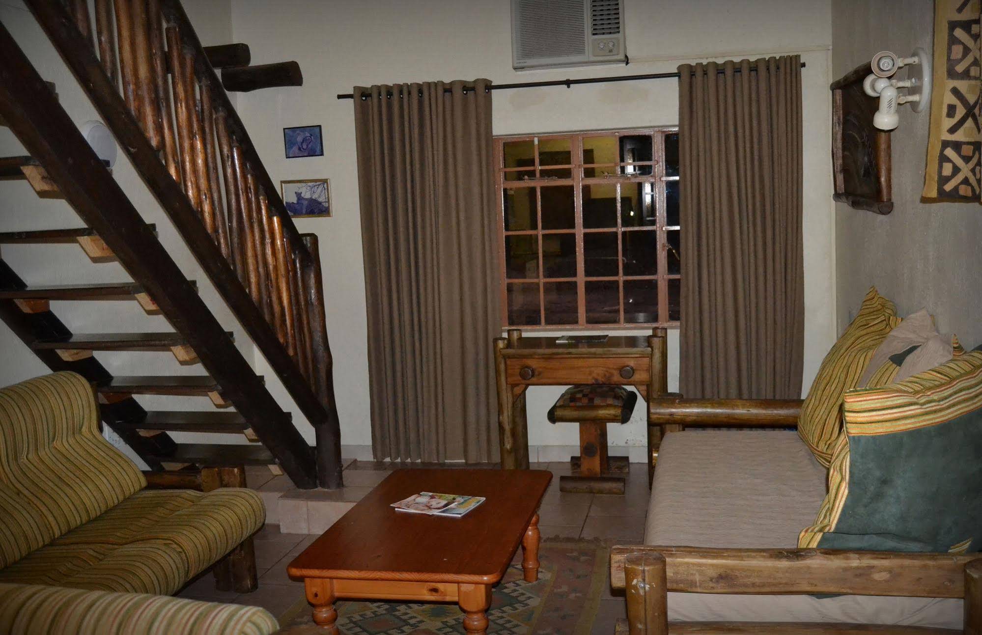 Phumula Kruger Lodge And Safaris